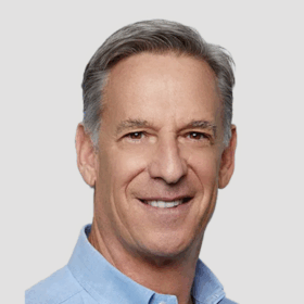 steve-luczo